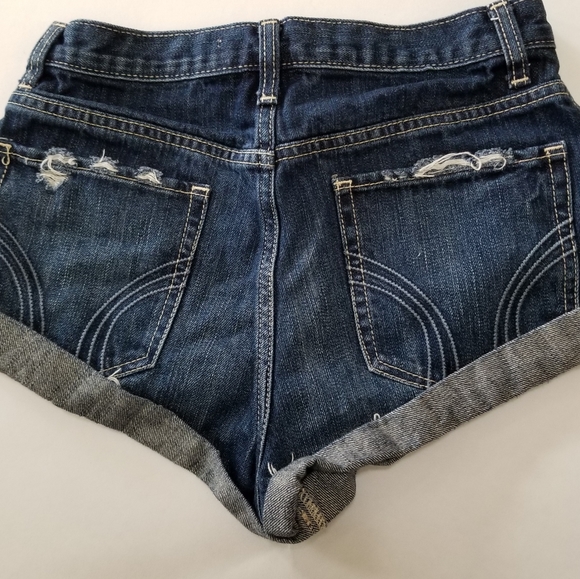 HOLLISTER DISTRESSED JEAN SHORTS - Picture 4 of 4